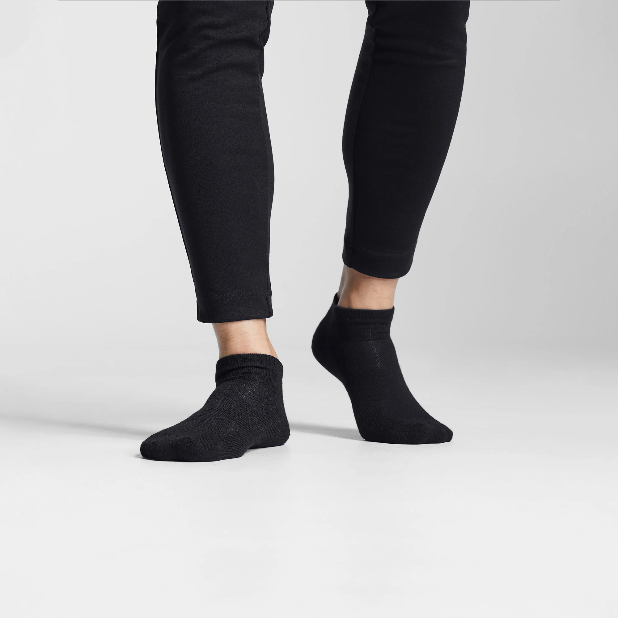 Men's Merino All Season Ankle Socks - Image 3