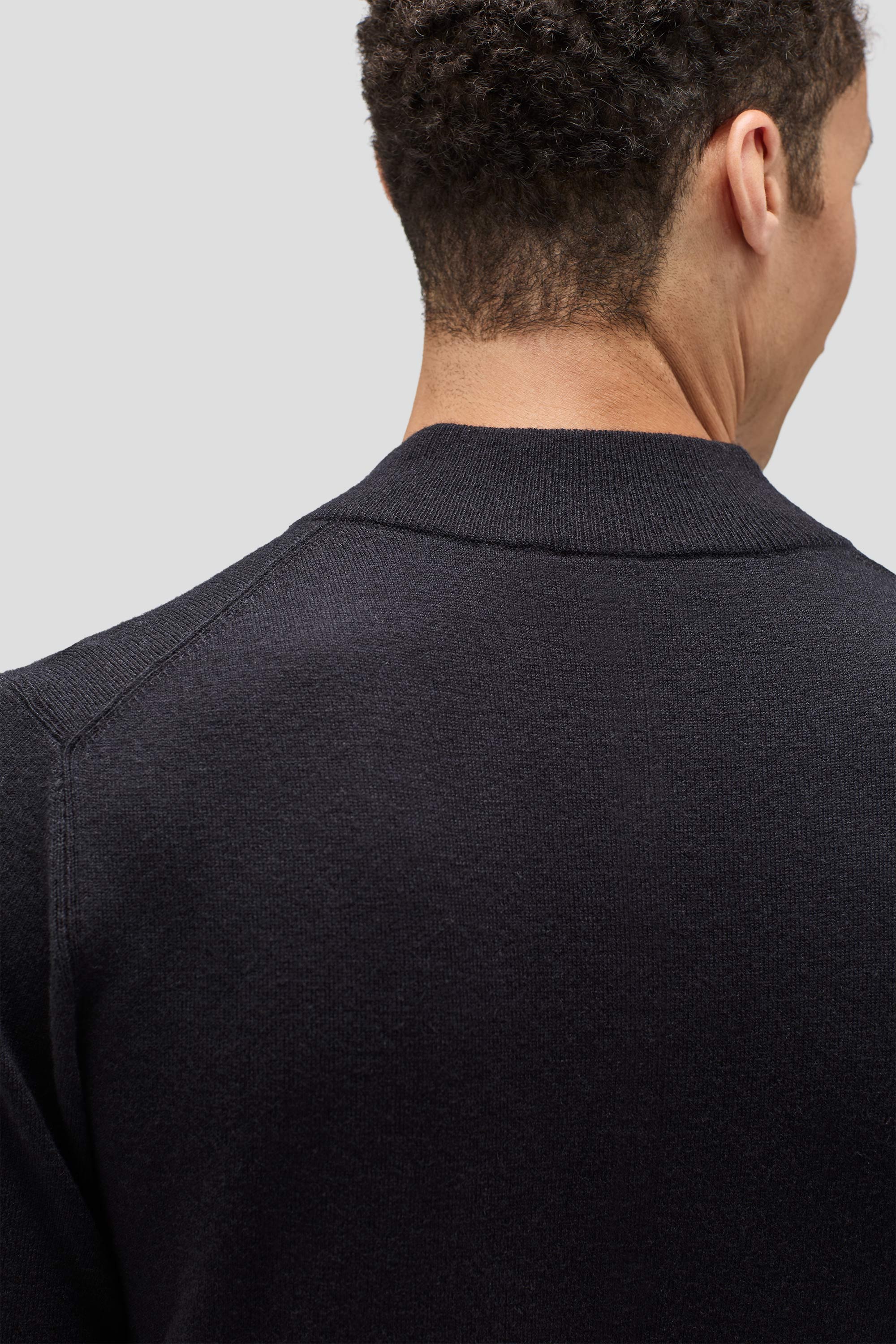 Men's Merino Cashmere Quarter Zip Jumper - Image 4