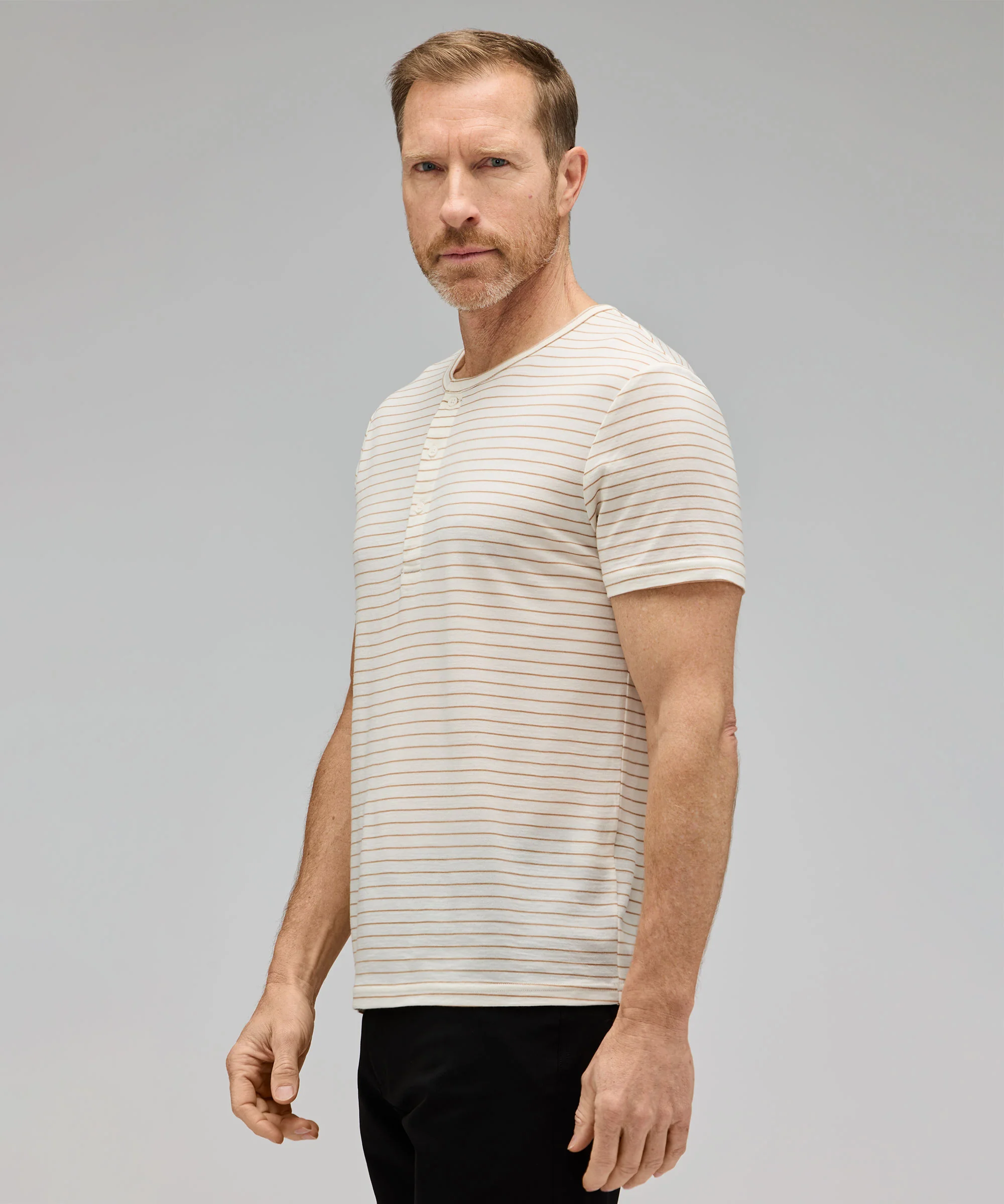 Men's Merino Short Sleeve Henley - Image 15
