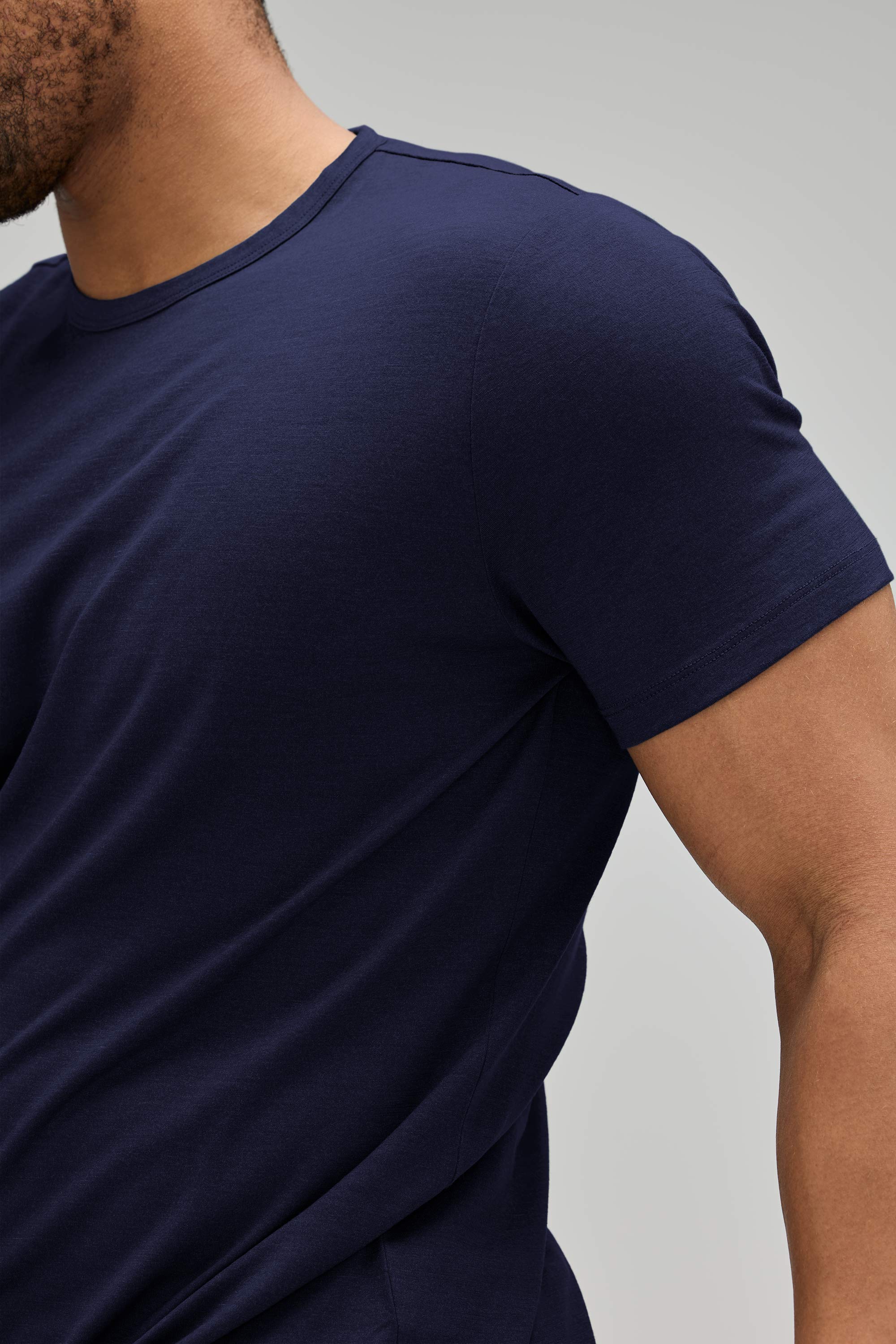 Men's Merino Ultralight Crew T-Shirt - Image 13