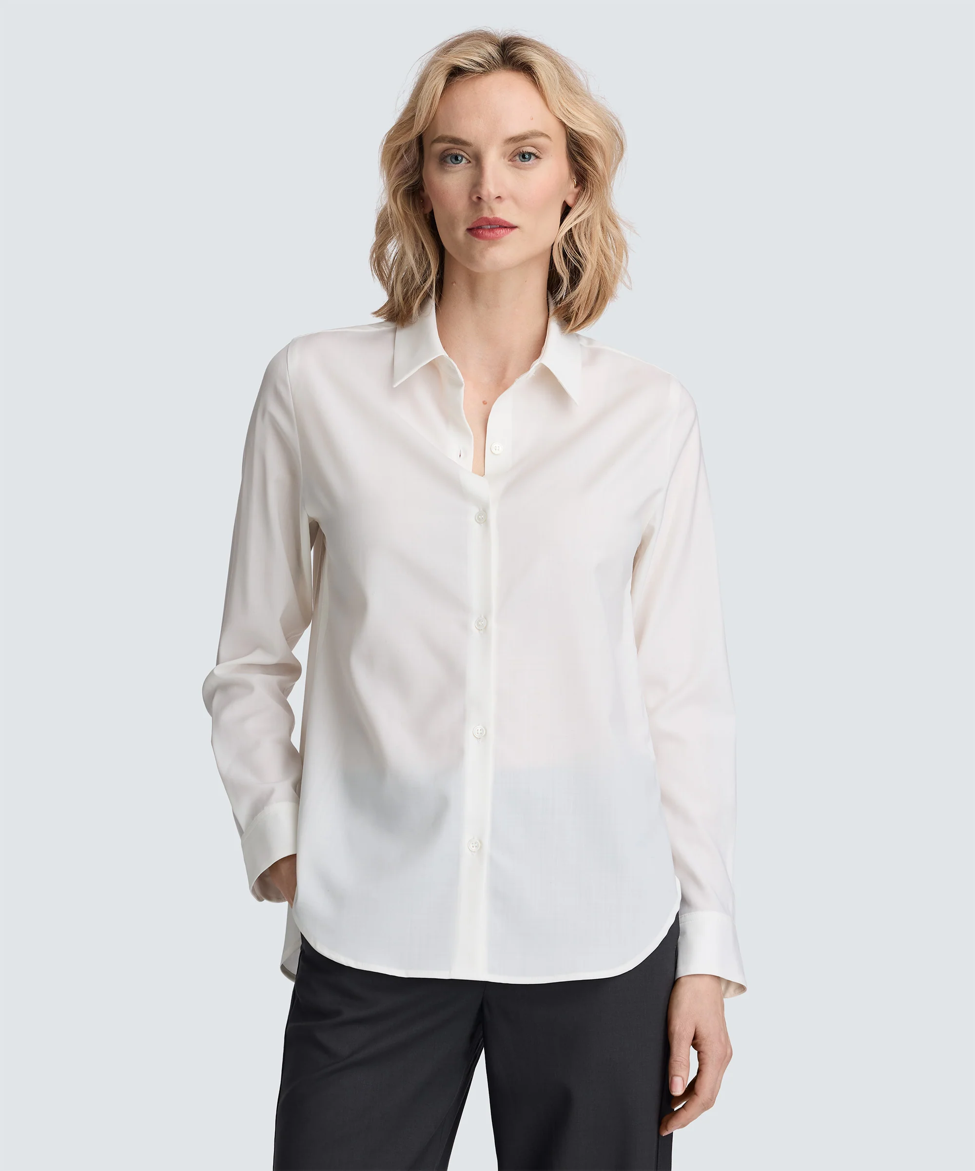 Women's Merino Poplin Button-Up - Image 15