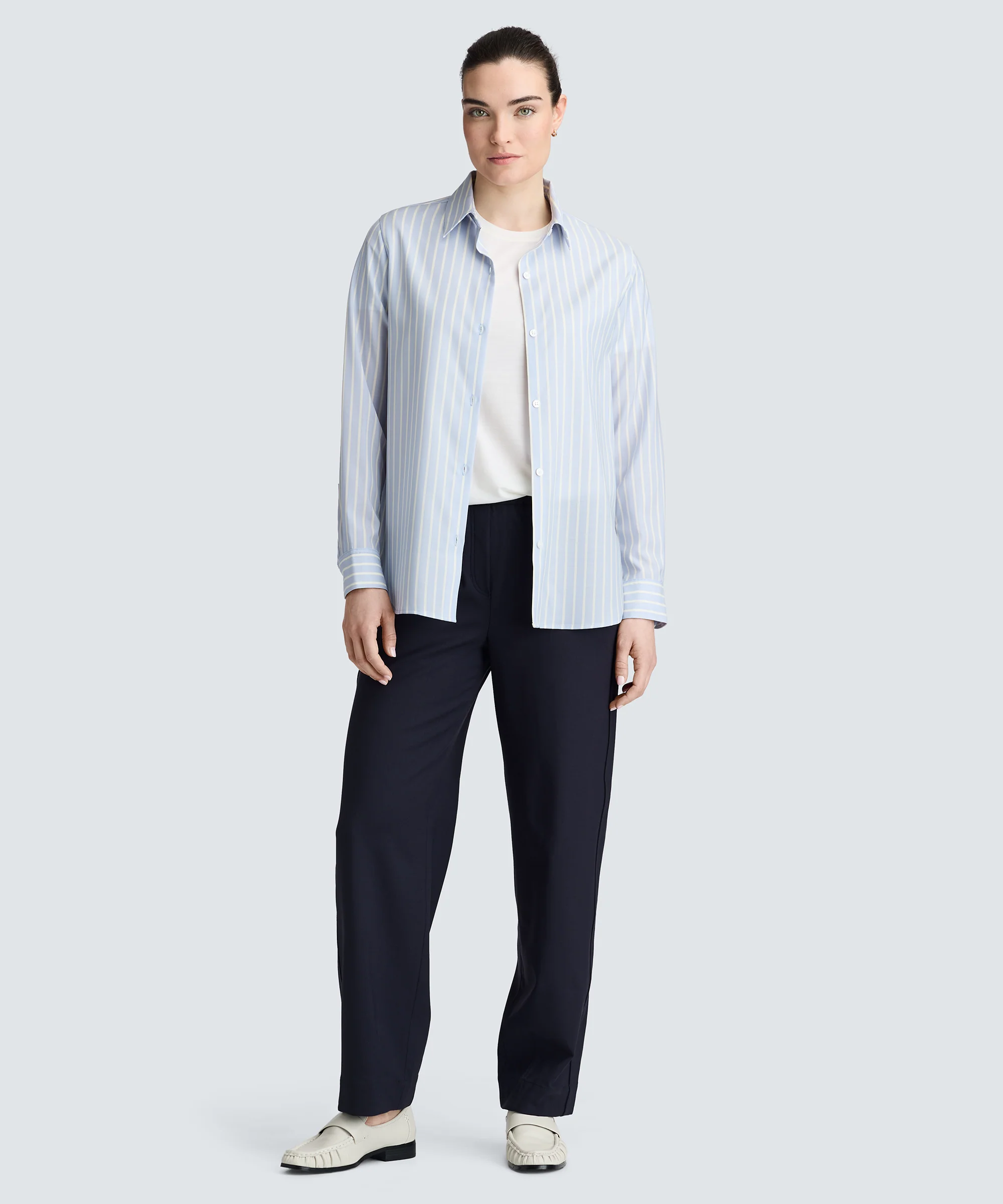 Women's Merino Poplin Button-Up - Image 3
