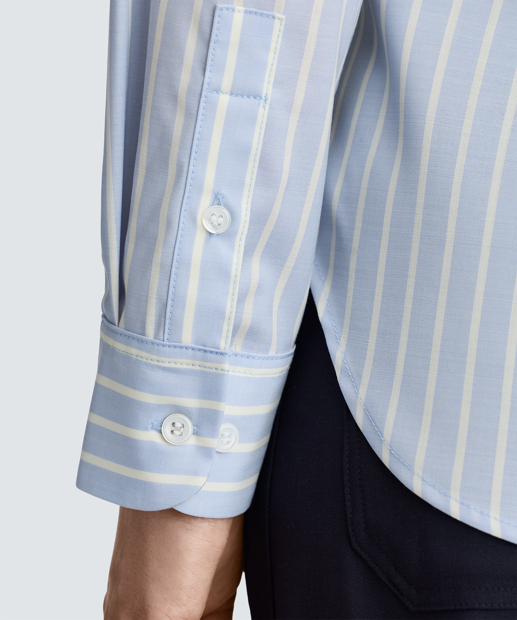 Women's Merino Poplin Button-Up - Image 5