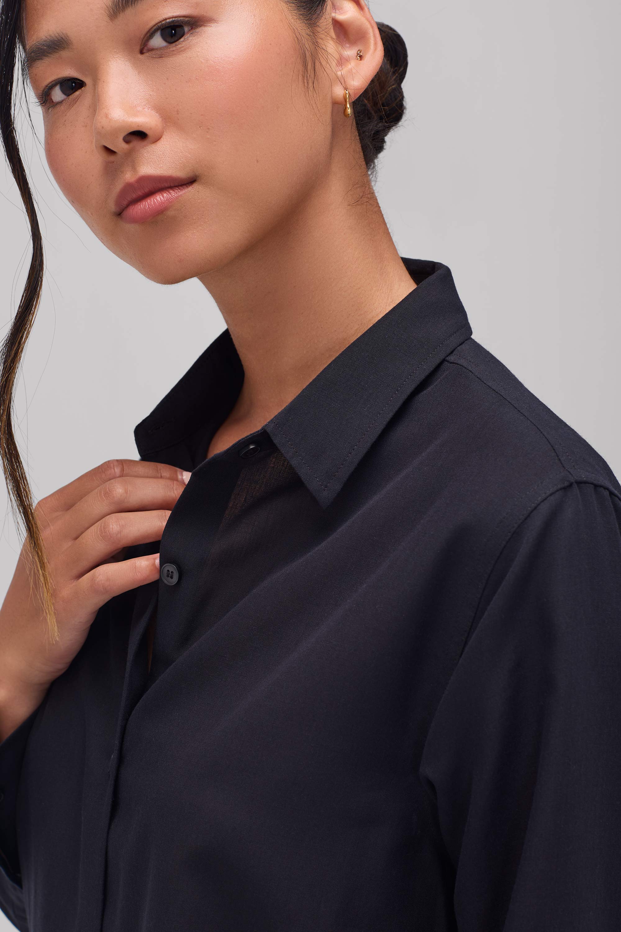 Women's Merino Travel Shirt - Image 3