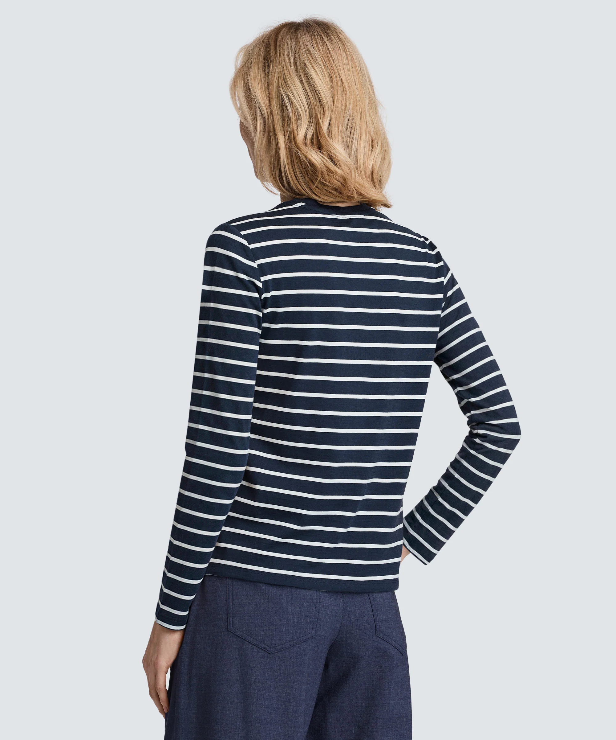 Women's Long Sleeve Merino Crew - Image 88