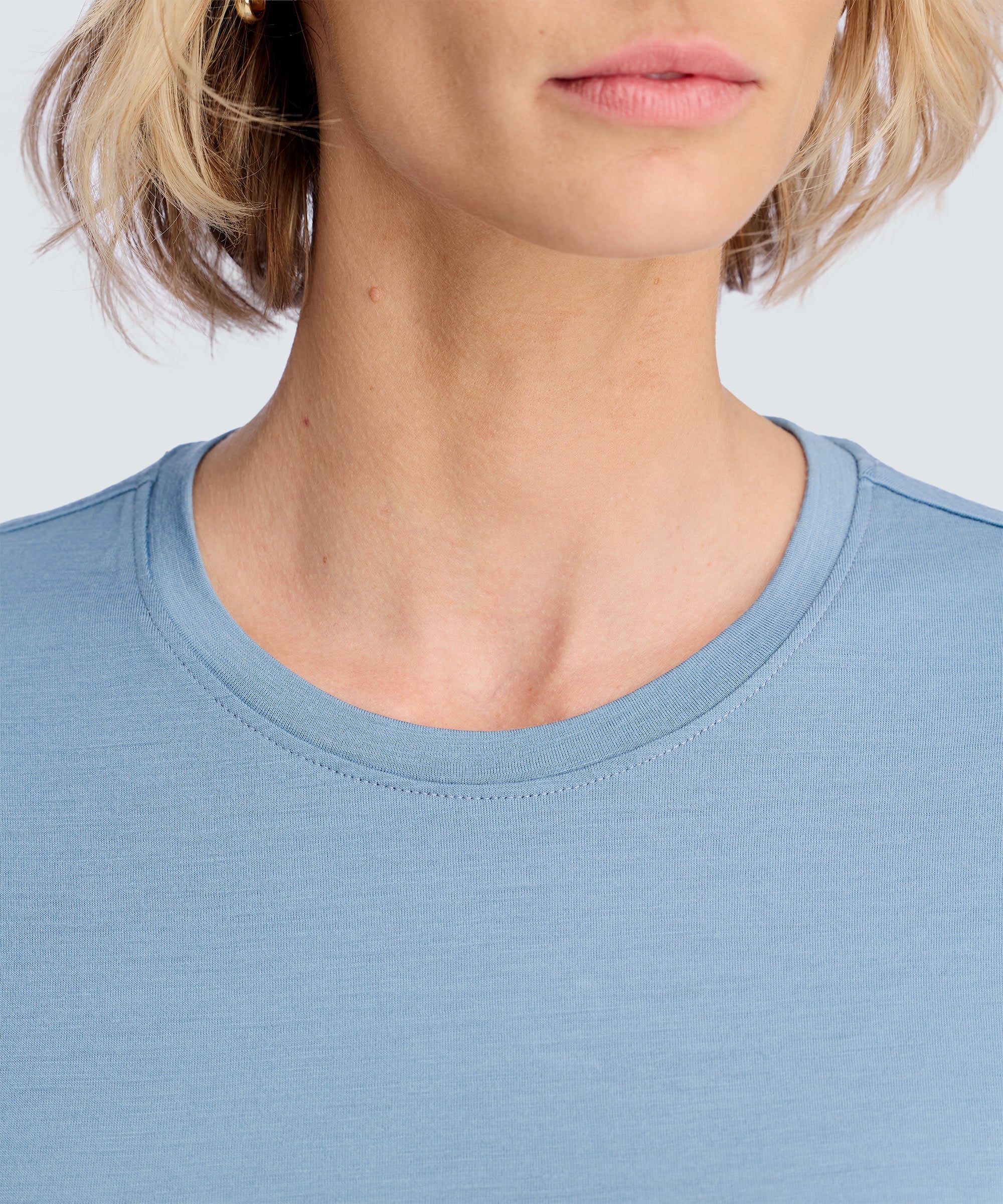 Women's Long Sleeve Merino Crew - Image 97