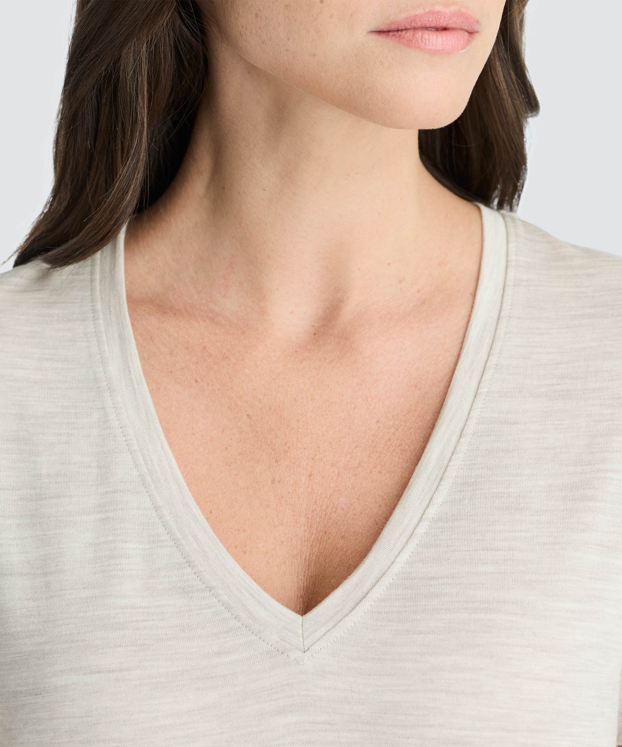 Women's Merino V-Neck T-Shirt - Image 35