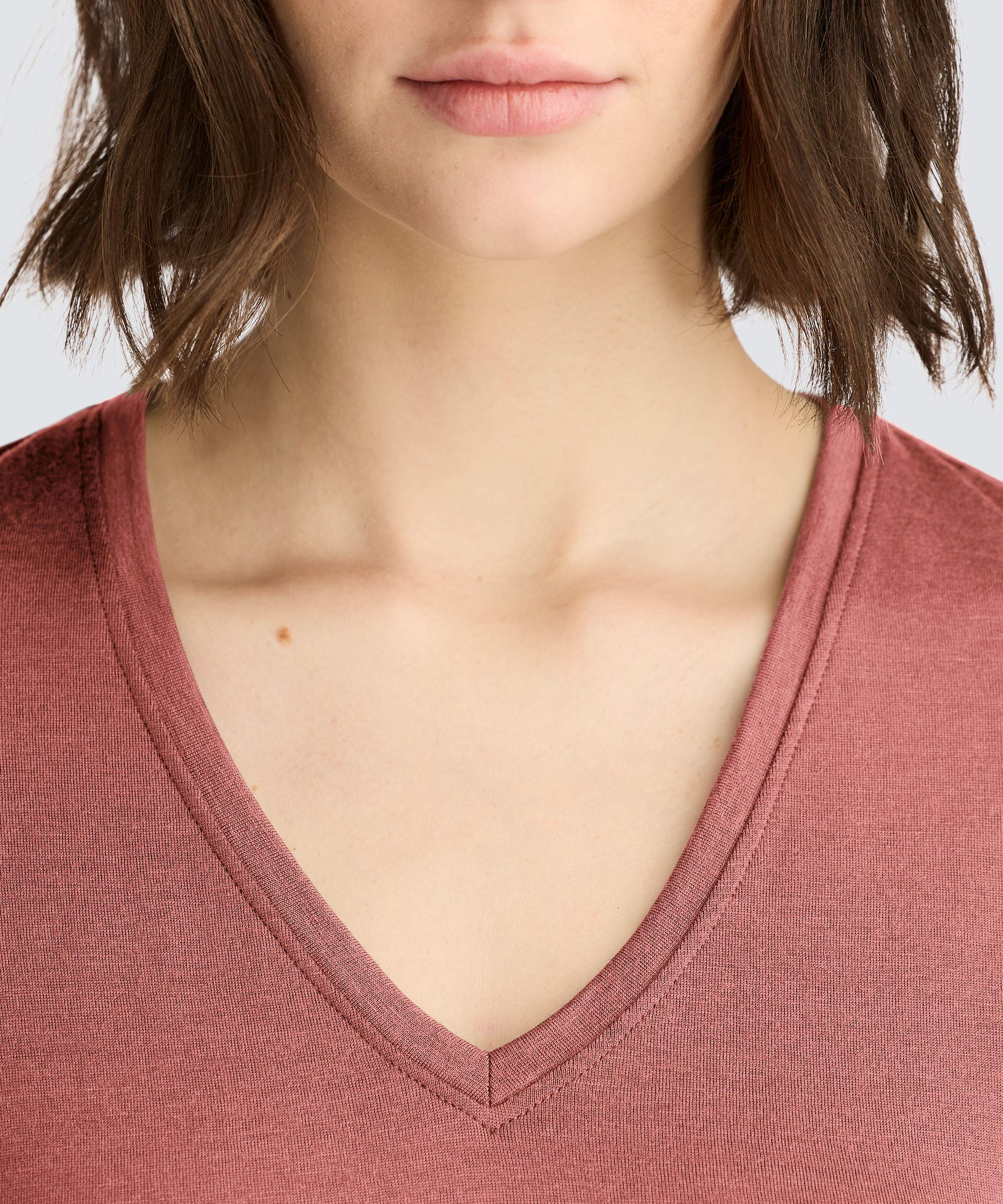 Women's Merino V-Neck T-Shirt - Image 40