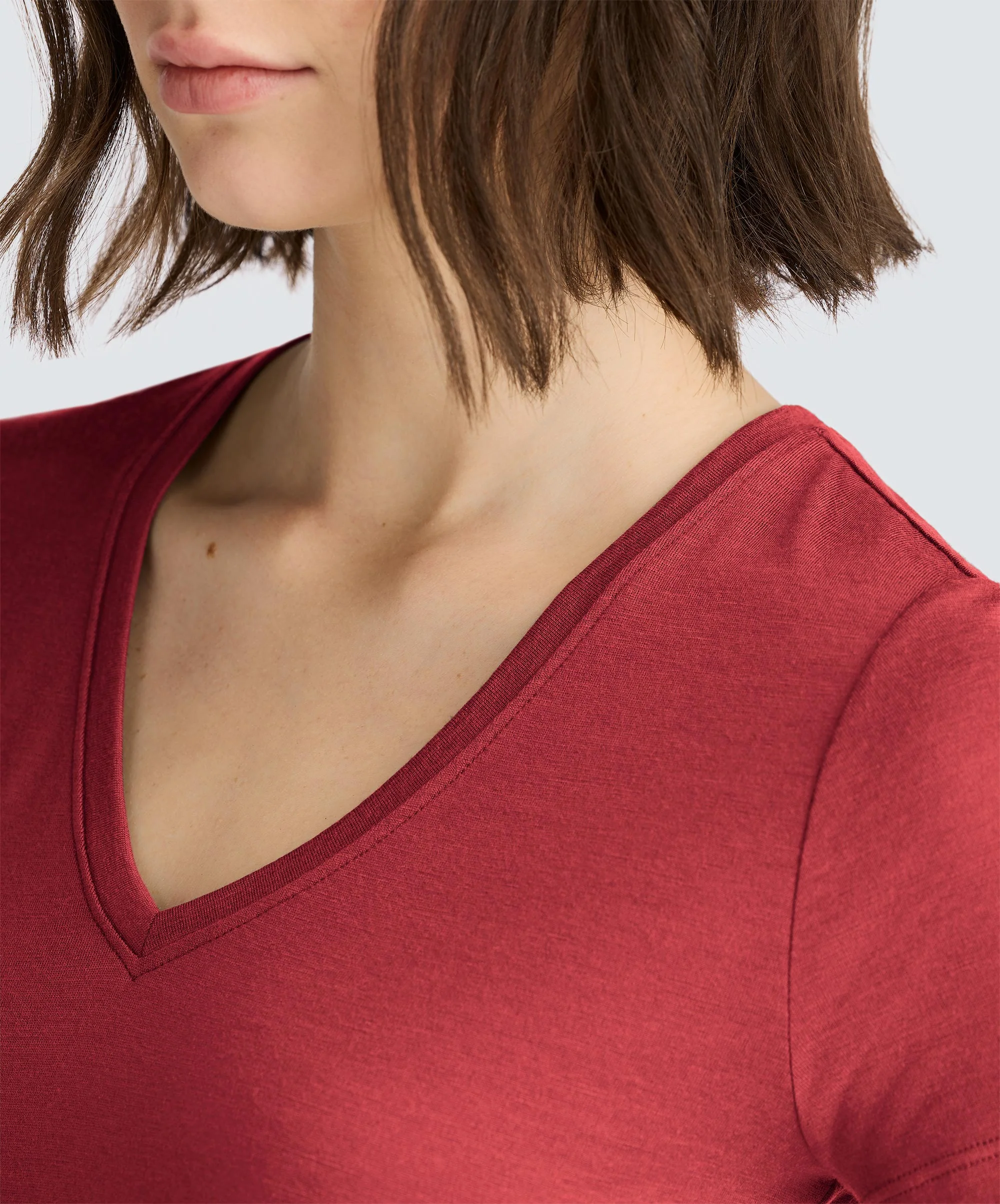 Women's Merino V-Neck T-Shirt - Image 51