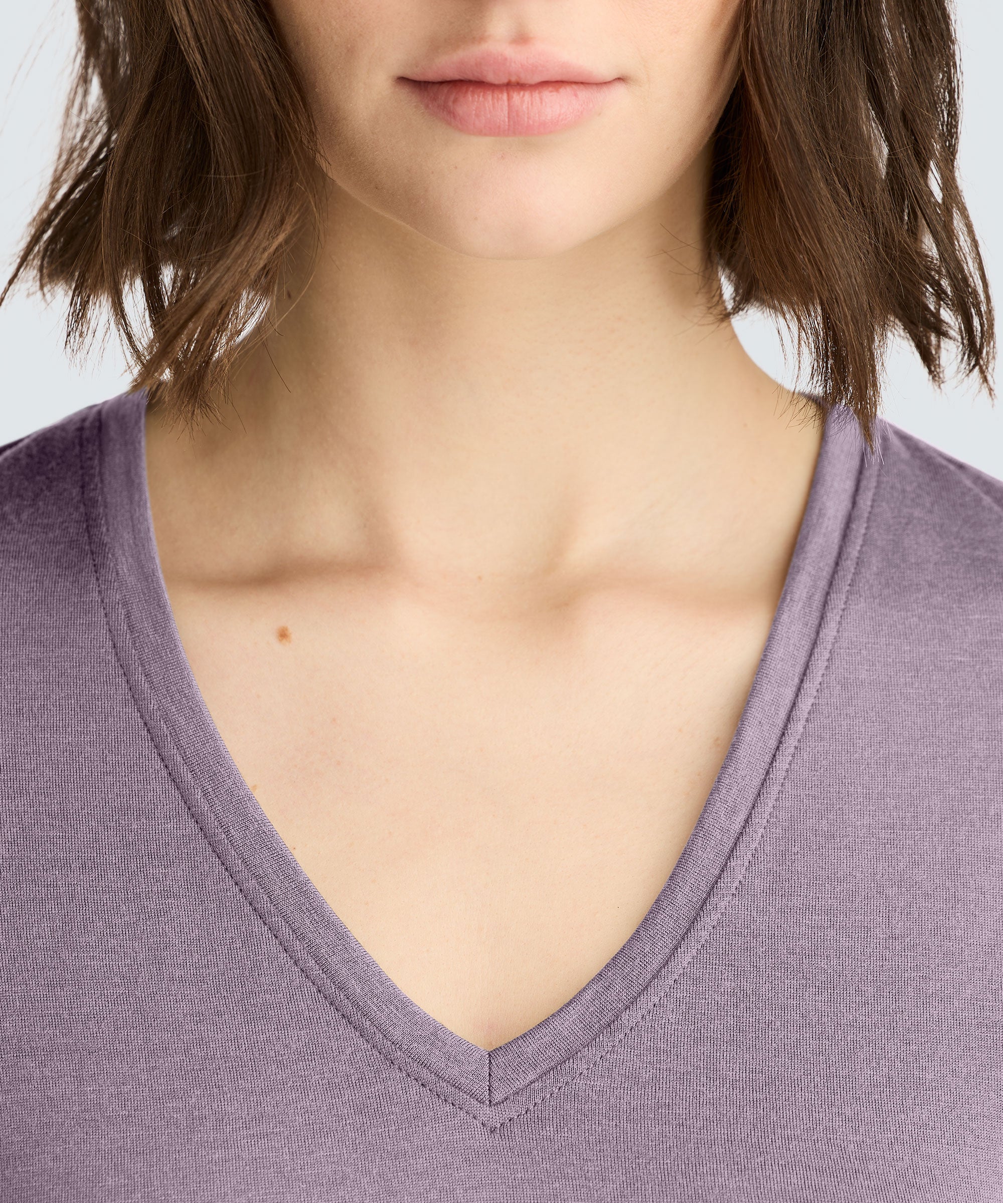 Women's Merino V-Neck T-Shirt - Image 87