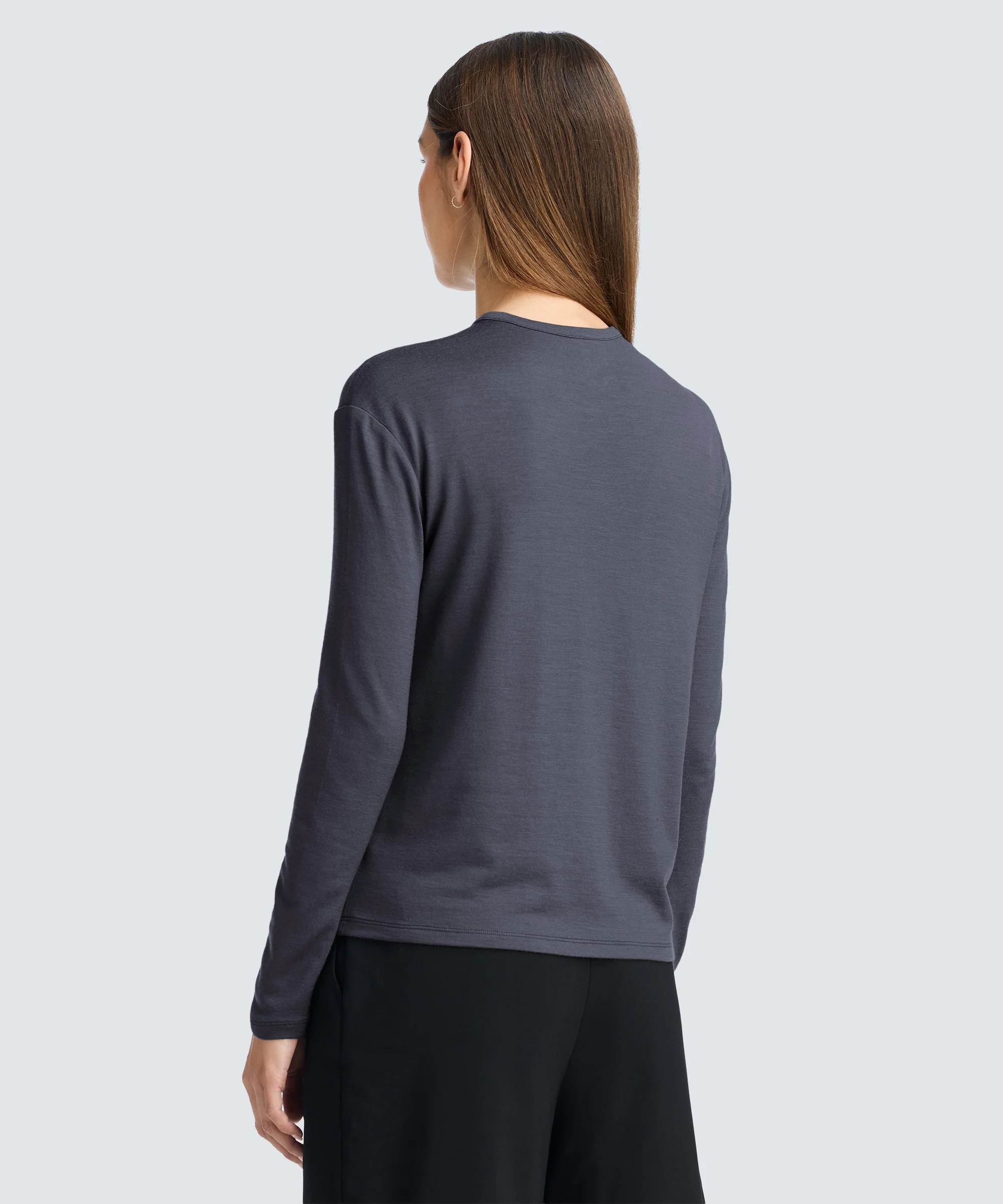 Women's Relaxed Long Sleeve Merino Crew - Image 14