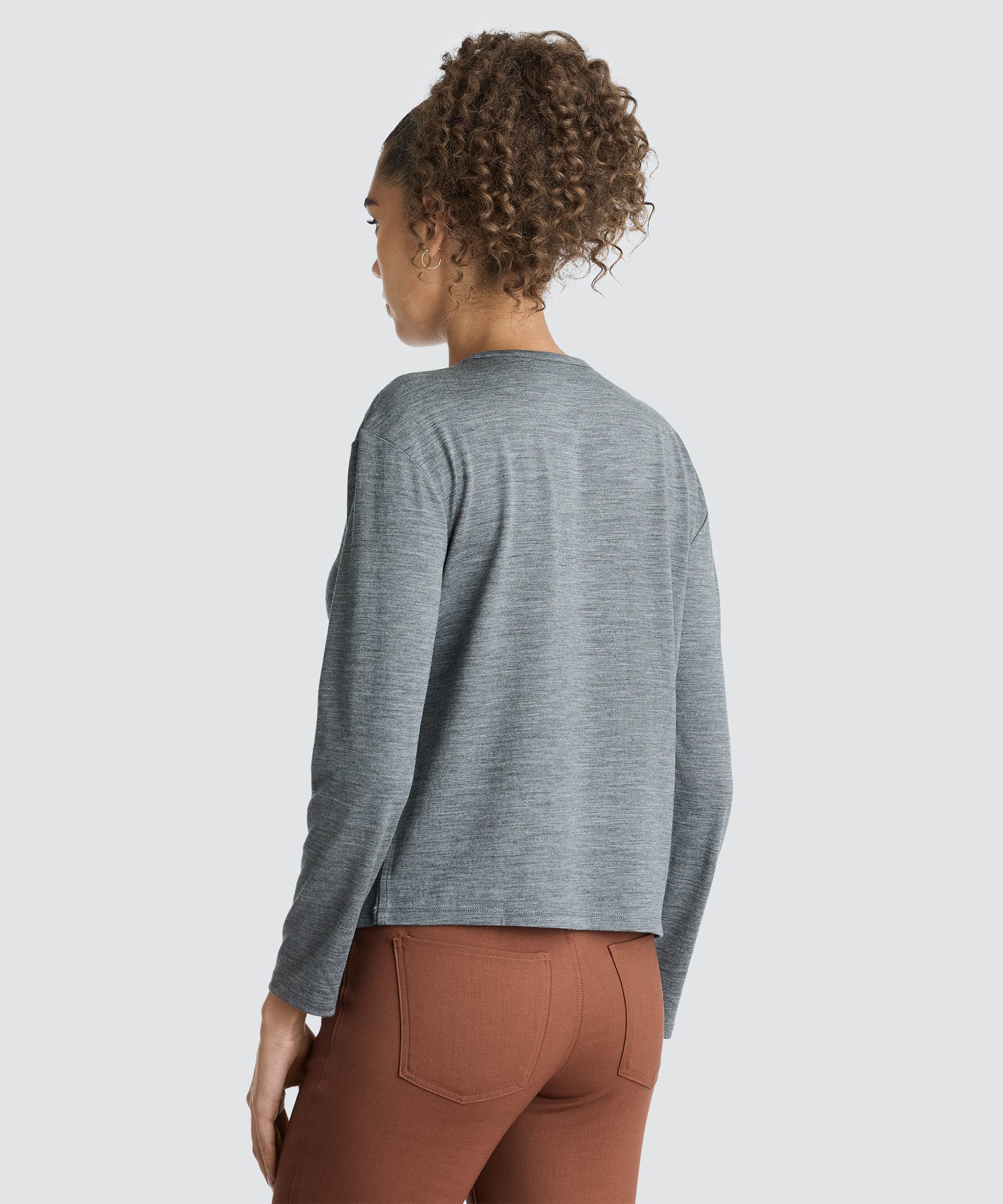 Women's Relaxed Long Sleeve Merino Crew - Image 26