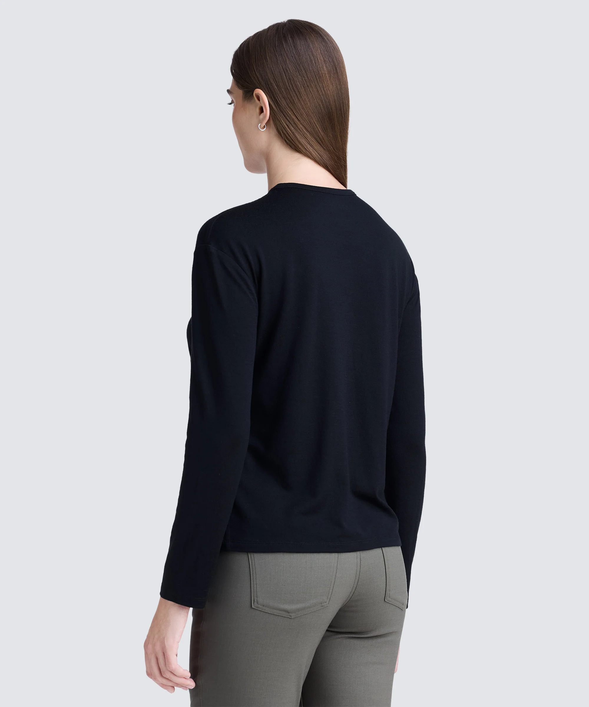 Women's Relaxed Long Sleeve Merino Crew - Image 4