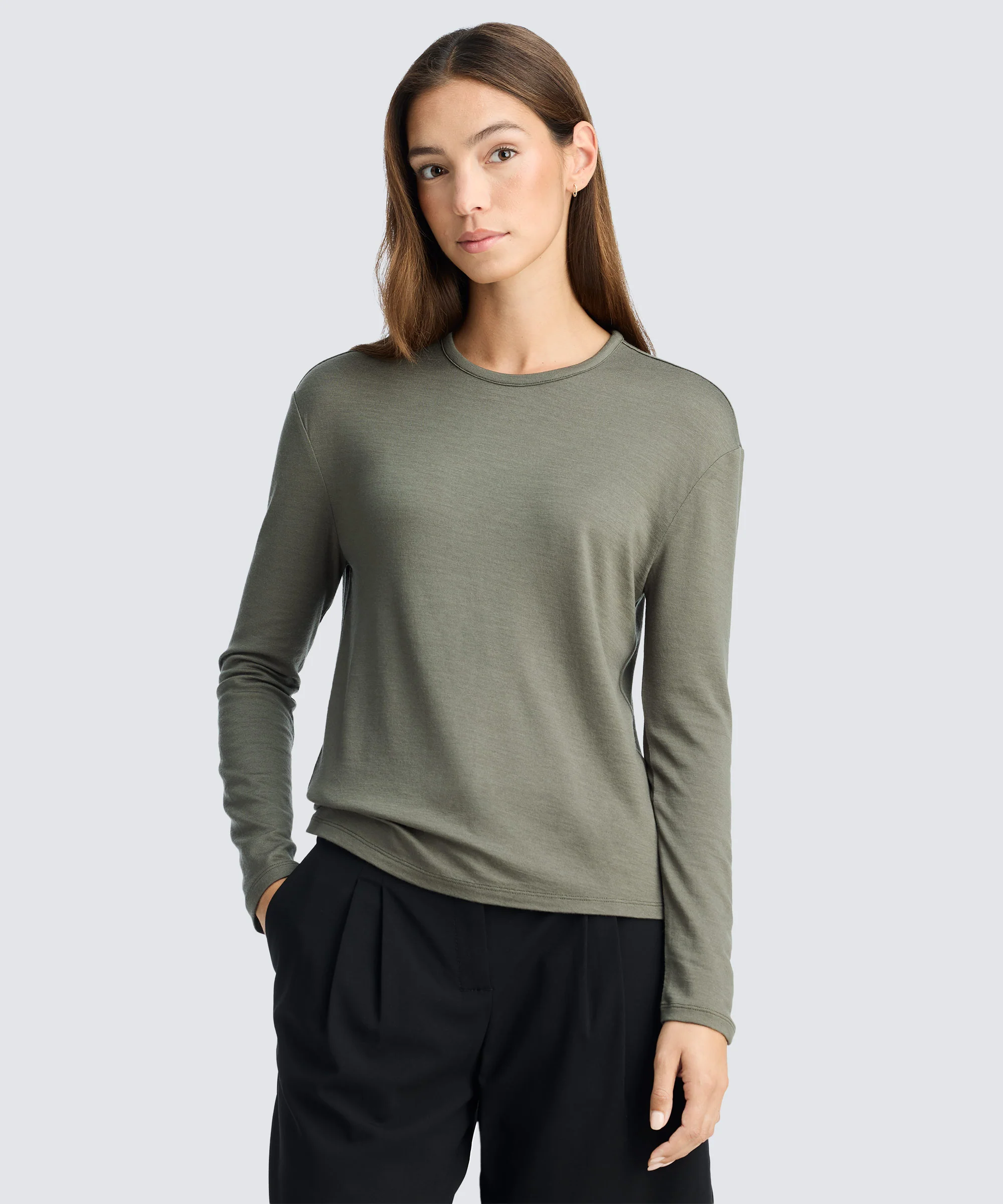 Women's Relaxed Long Sleeve Merino Crew - Image 6