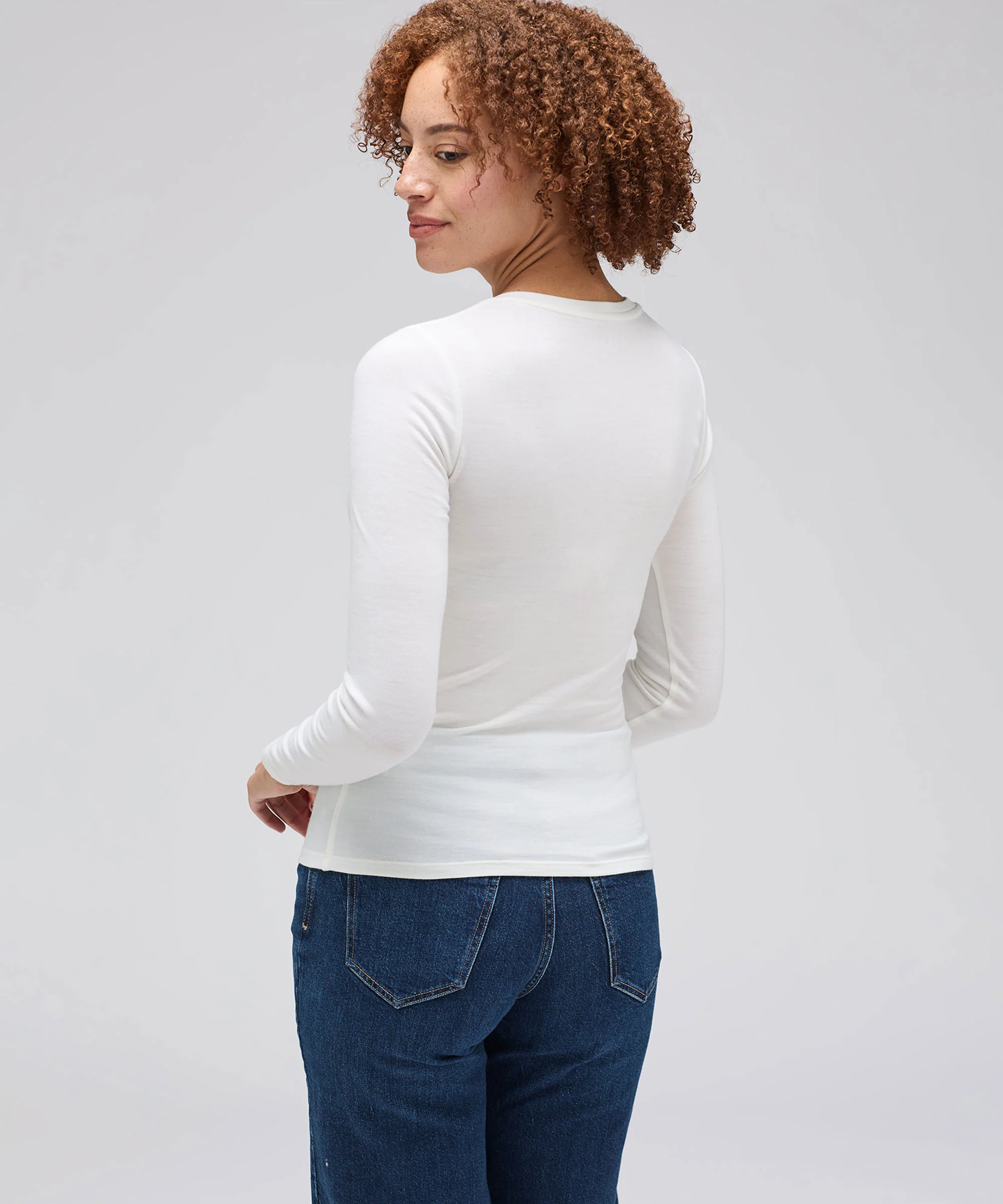 Women's Slim Merino Long Sleeve V-Neck - Image 9