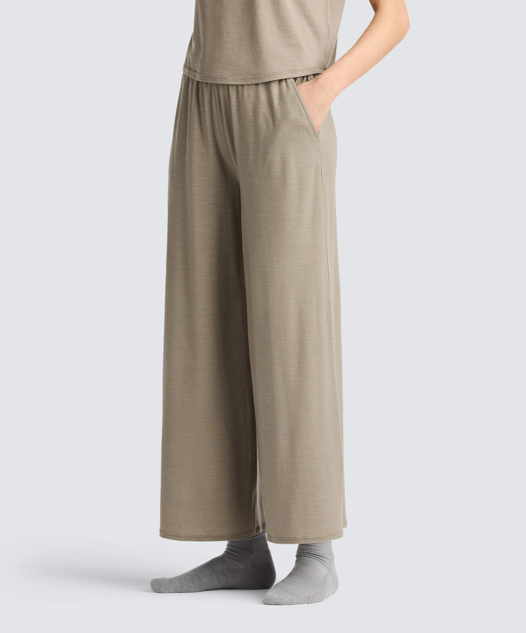 Women's Ultrafine Merino Sleep Bottoms - Image 13