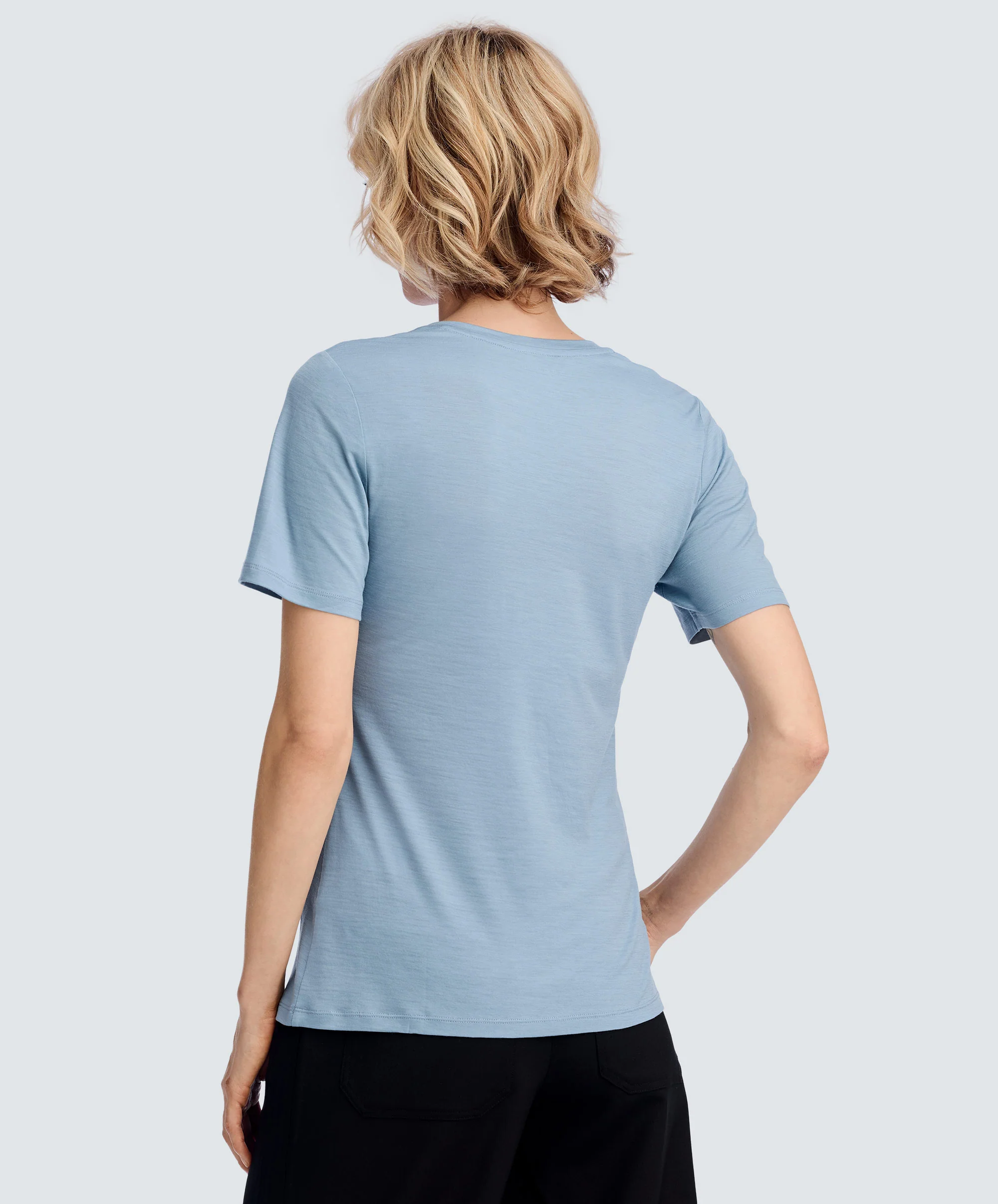 Women's Ultralight Merino V-Neck T-Shirt - Image 11