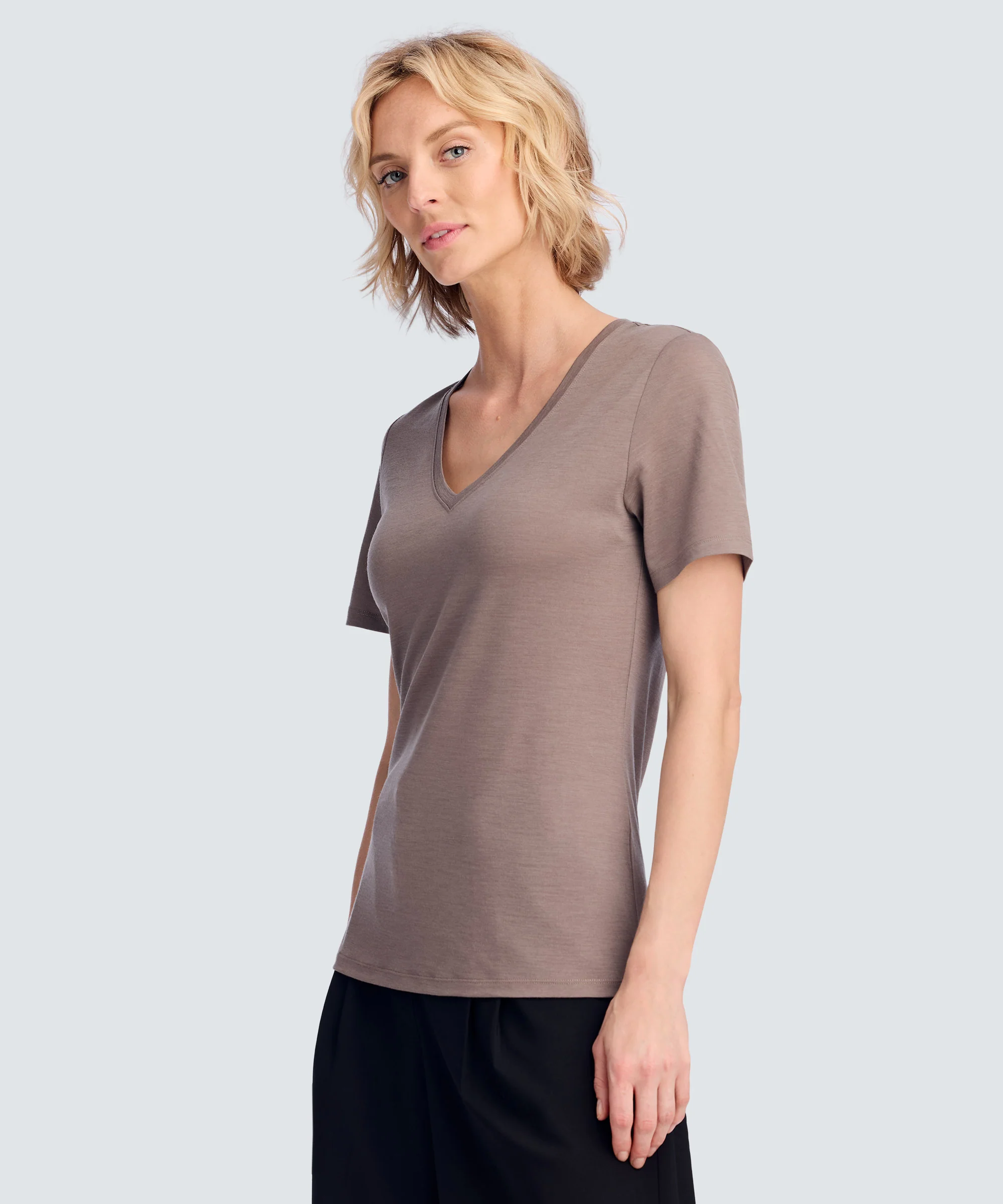 Women's Ultralight Merino V-Neck T-Shirt - Image 4